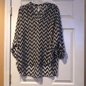 Chevron top